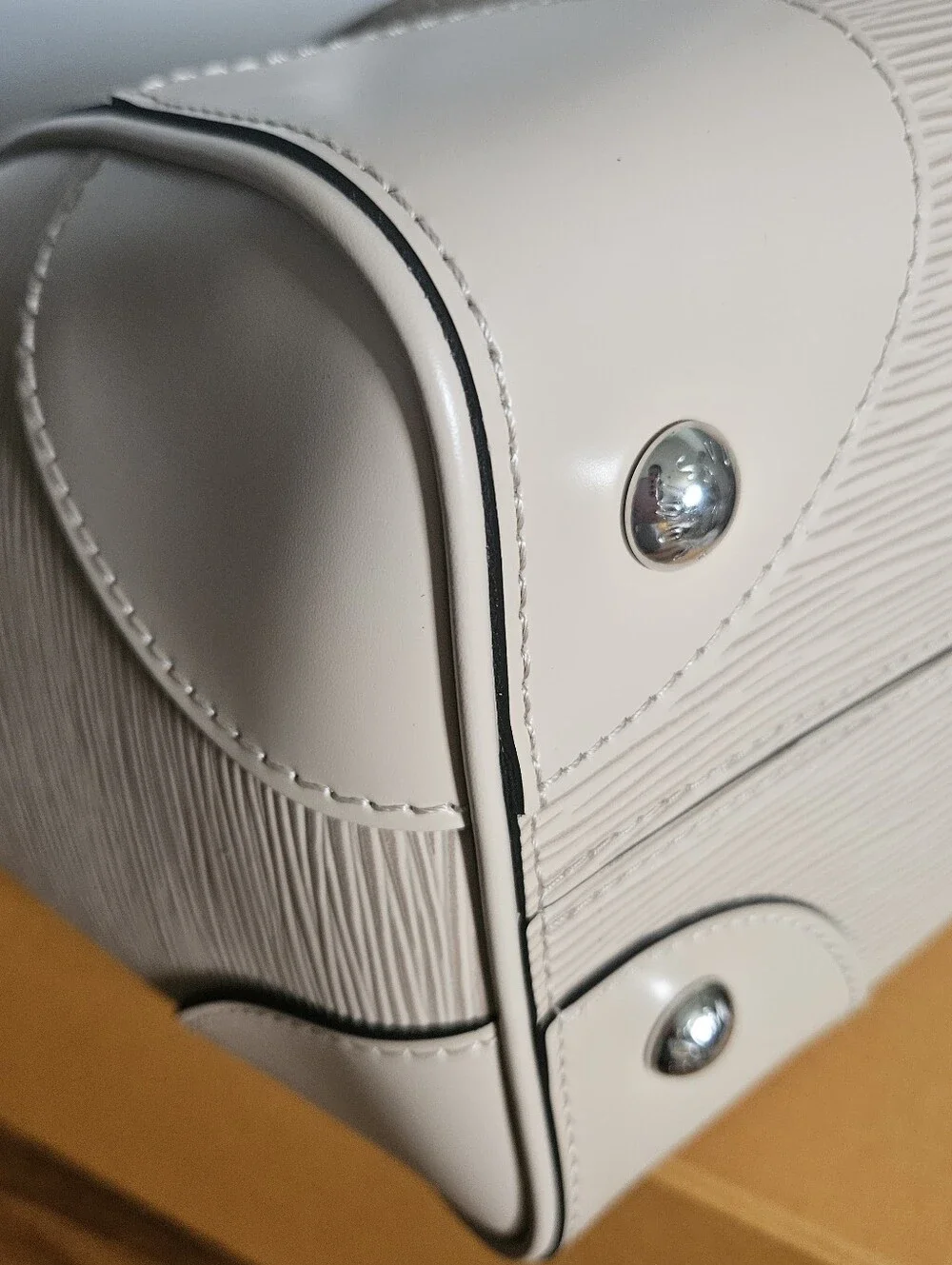 Louis Vuitton Phenix MM Epi Leather Tote Handbag